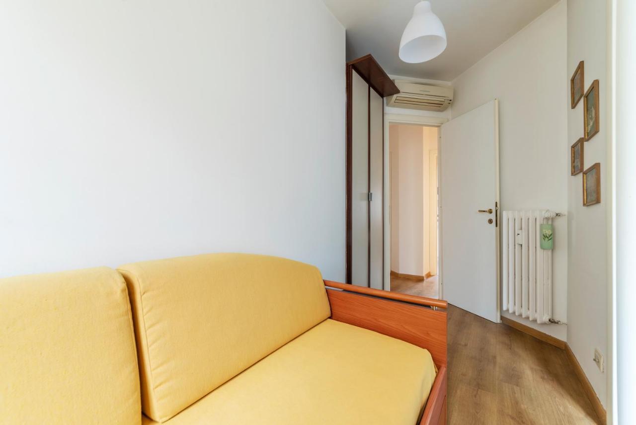 Sunny Apartment Piramide Rom Exteriör bild